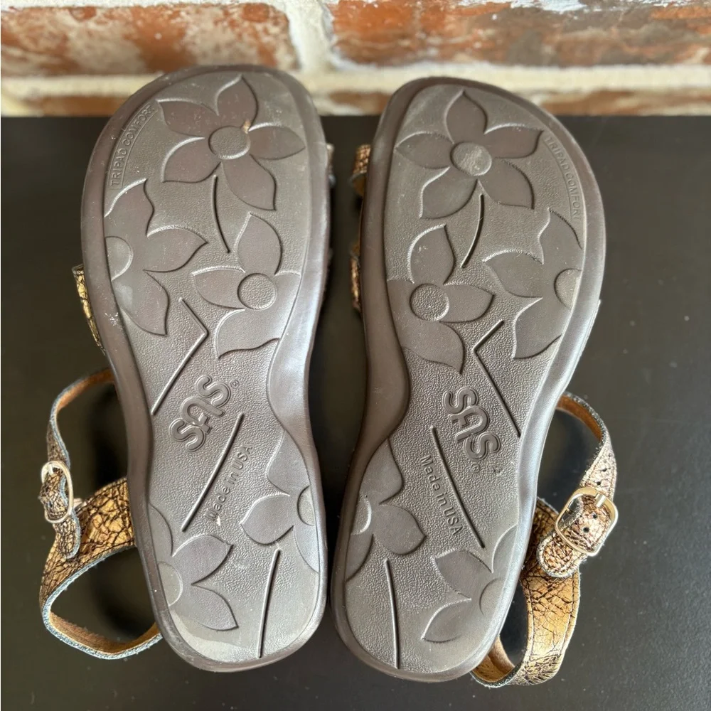 SAS Pampa Fantasia Metallic Toe Loop Sandals Strappy Two Buckles Size 9 - Picture 15 of 15